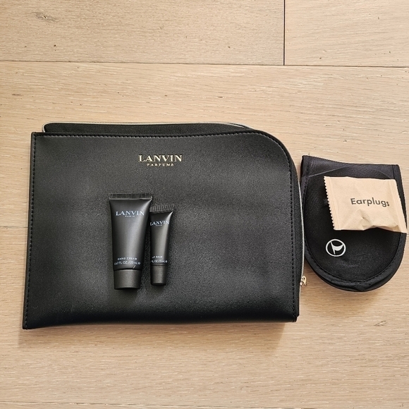 LANVIN x Turkish Airlines Travel amenities kit NWT - Picture 2 of 8